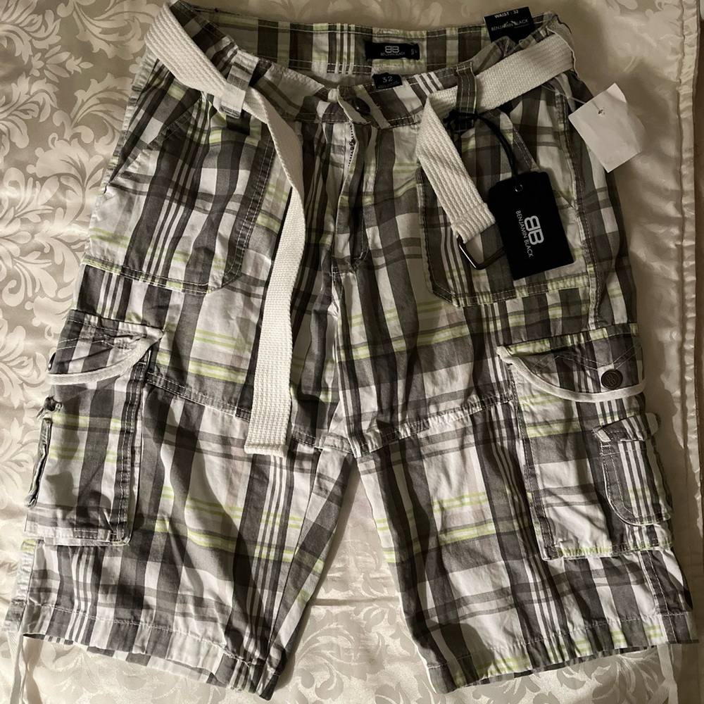 Benjamin Black Men’s Belted Cargo Shorts Size 32 Plaid White Grey Green NWT